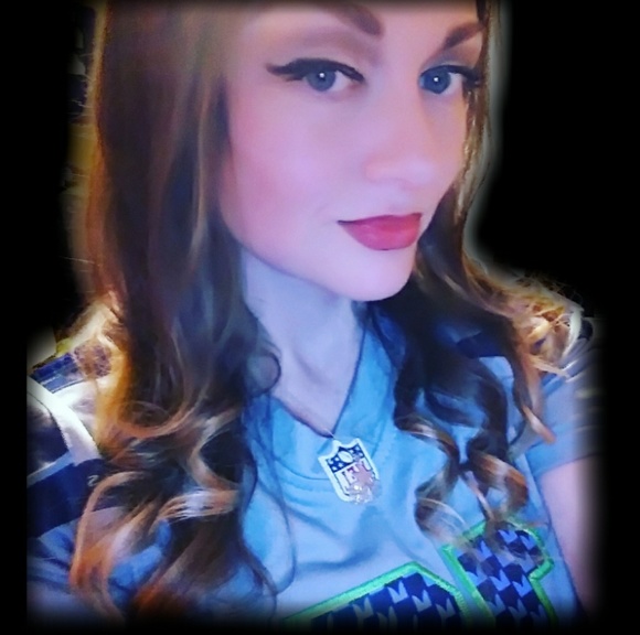 Meet your Posher, Amy - Picture 2 of 4